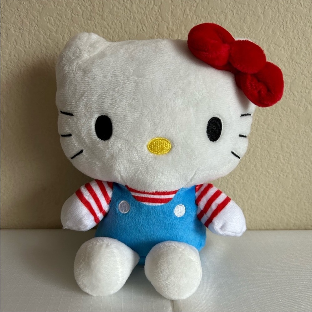 Hello Kitty Bundle - Picture 10 of 11